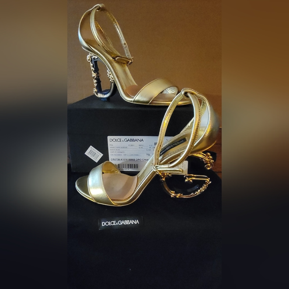 DOLCE & GABBANA HEELS